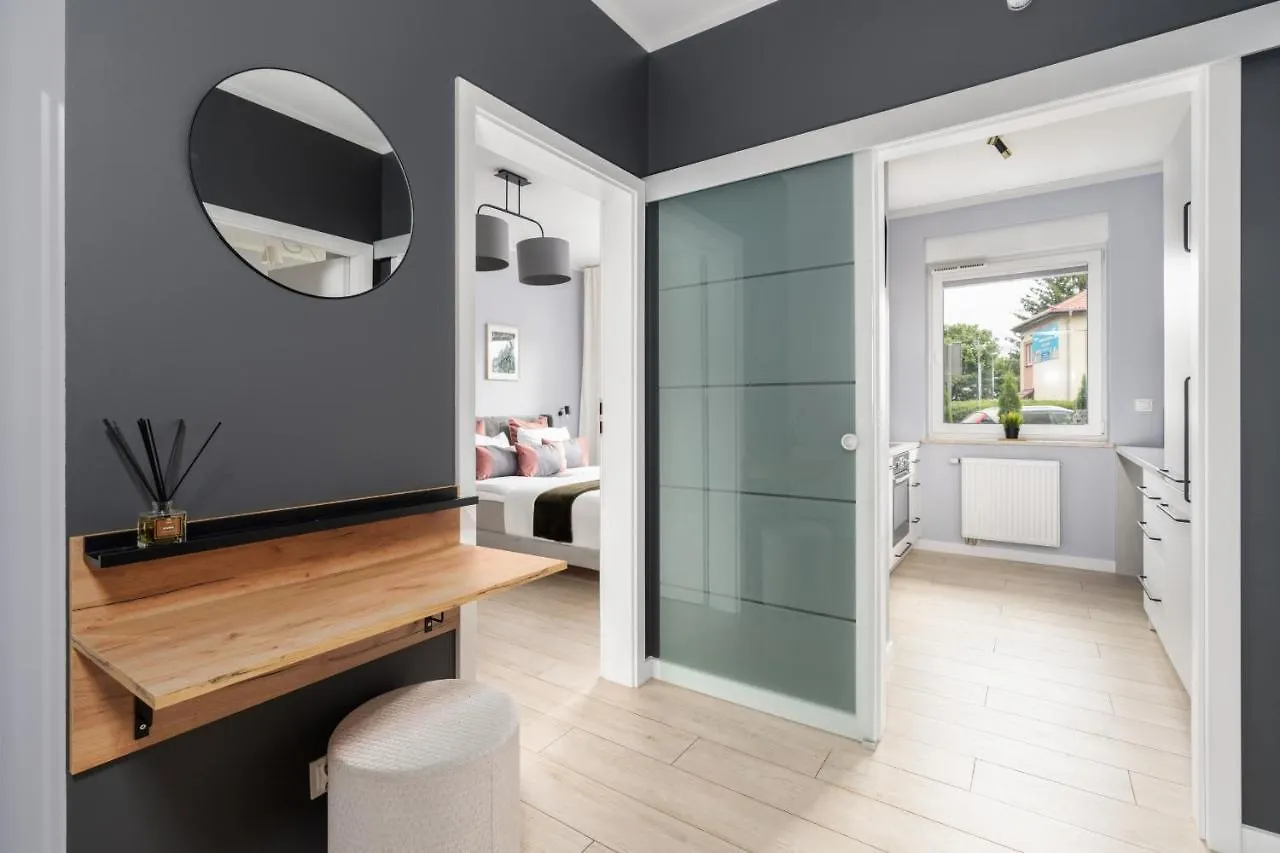 Apartment With Garden Wolkowyska By Noclegi Renters Πόζναν