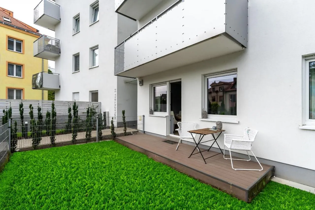Apartment With Garden Wolkowyska By Noclegi Renters Πόζναν 0*,
